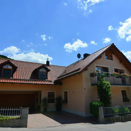 Homely In Prunn Near Forest With Bbq *