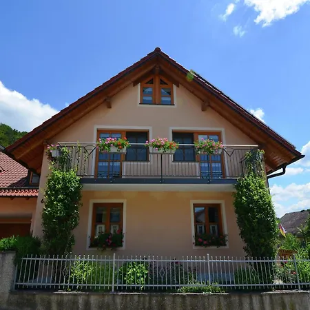 Appartamento Homely In Prunn Near Forest With Bbq Riedenburg