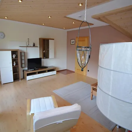Homely In Prunn Near Forest With Bbq דירה ריאדנבורג